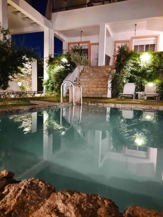 Irene'S Maisonette At Rafaella Resort Kokkónion Екстериор снимка