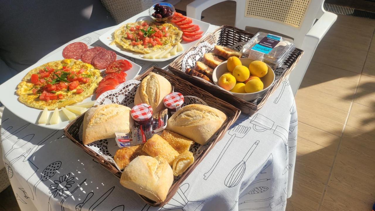 Irene'S Maisonette At Rafaella Resort Kokkónion Екстериор снимка