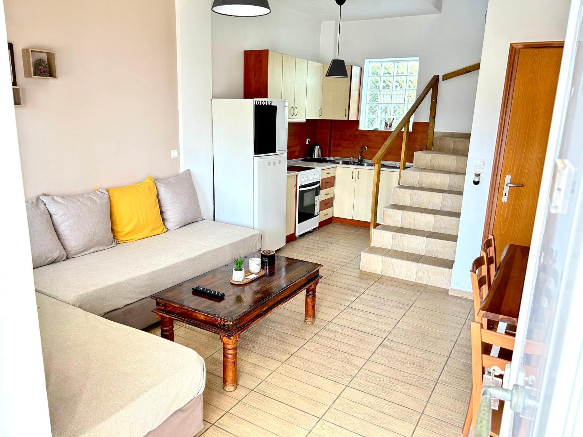 Irene'S Maisonette At Rafaella Resort Kokkónion Екстериор снимка