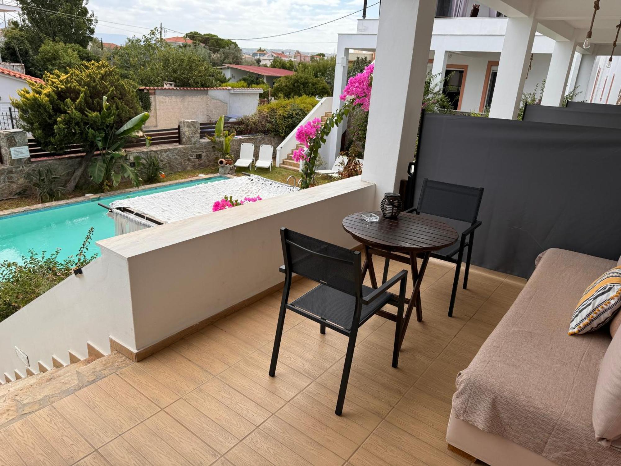 Irene'S Maisonette At Rafaella Resort Kokkónion Екстериор снимка